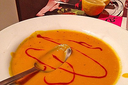 Kürbissuppe mit Ingwer und Kokosmilch 130