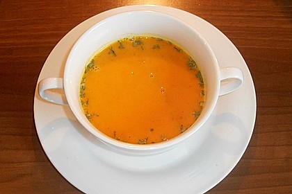 Kürbissuppe mit Ingwer und Kokosmilch 96