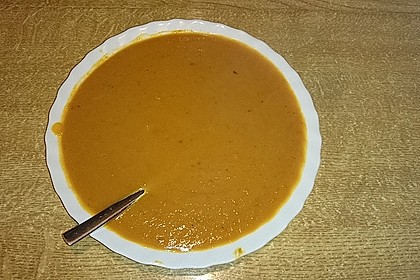 Kürbissuppe mit Ingwer und Kokosmilch 153