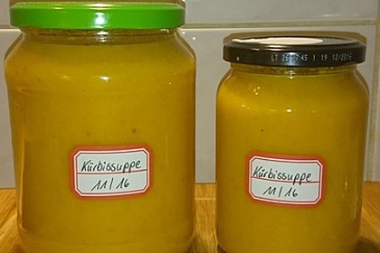 Kürbissuppe mit Ingwer und Kokosmilch 124