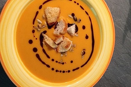 Kürbissuppe mit Ingwer und Kokosmilch 98
