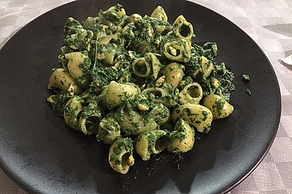 Bandnudeln mit frischem Spinat und Lachs 15