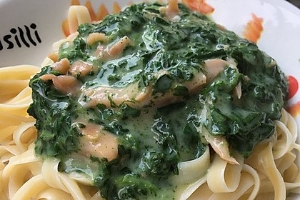 Bandnudeln mit frischem Spinat und Lachs 26