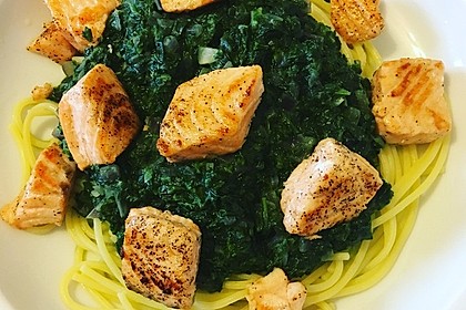 Bandnudeln mit frischem Spinat und Lachs 33