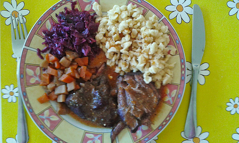 Rindfleisch in Rotweinsauce (Rezept mit Bild) von Cookinglitti ...