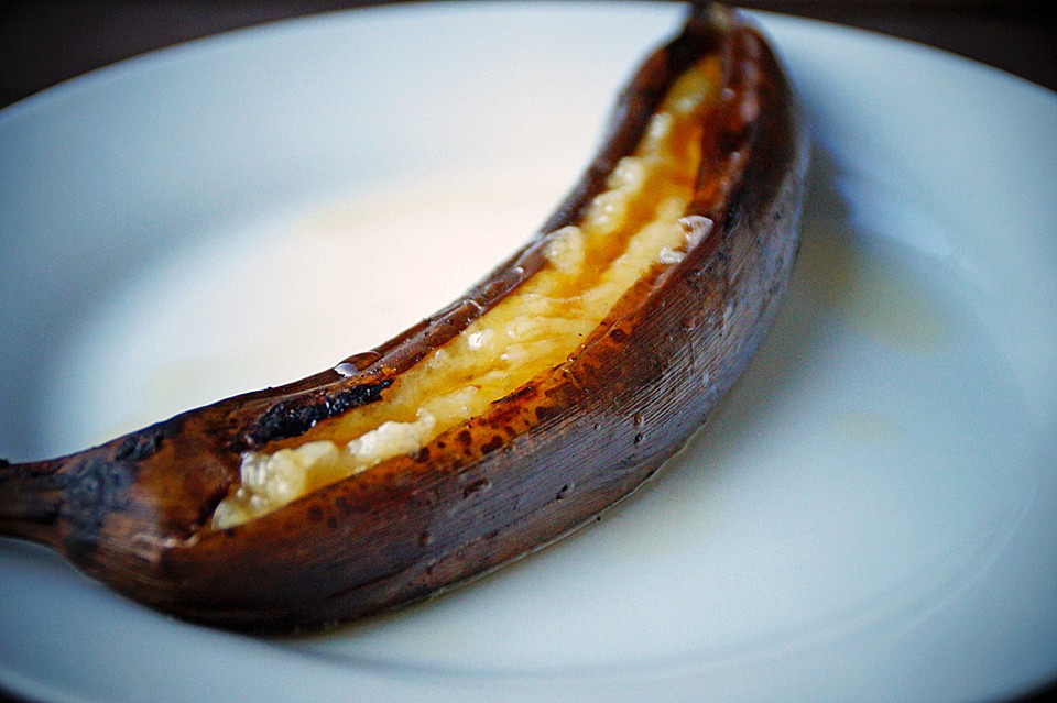 Gegrillte Banane mit Amaretto und Honig (Rezept mit Bild) | Chefkoch.de