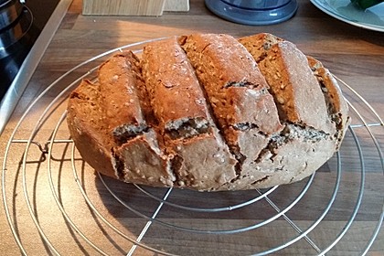 Roggenvollkornbrot 2