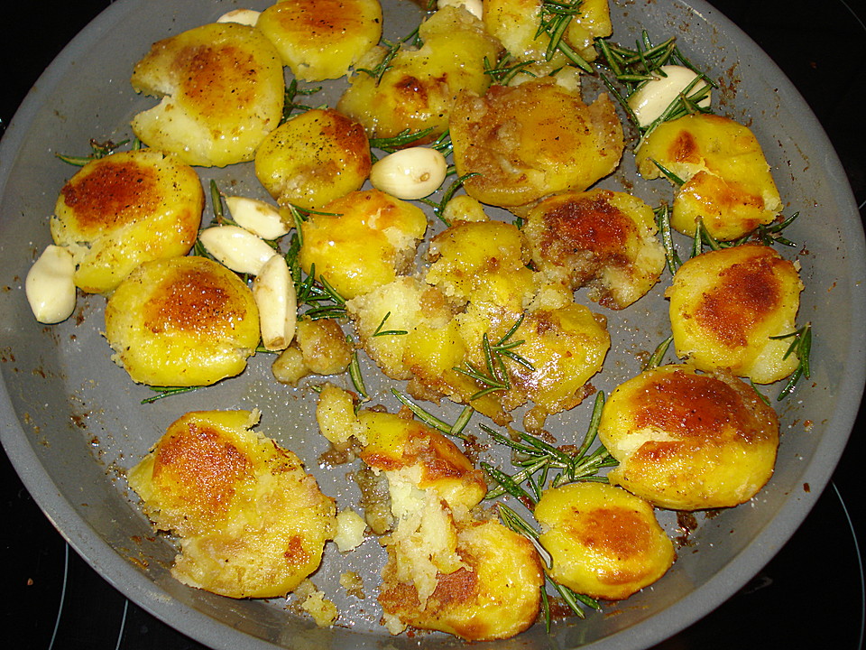 Perfekte Röstkartoffeln (Rezept mit Bild) von RayG | Chefkoch.de