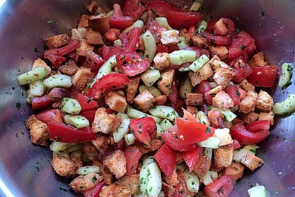 Italienischer Brotsalat - Panzanella speciale 4