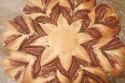 Blumen-Brioche mit Nutella 27