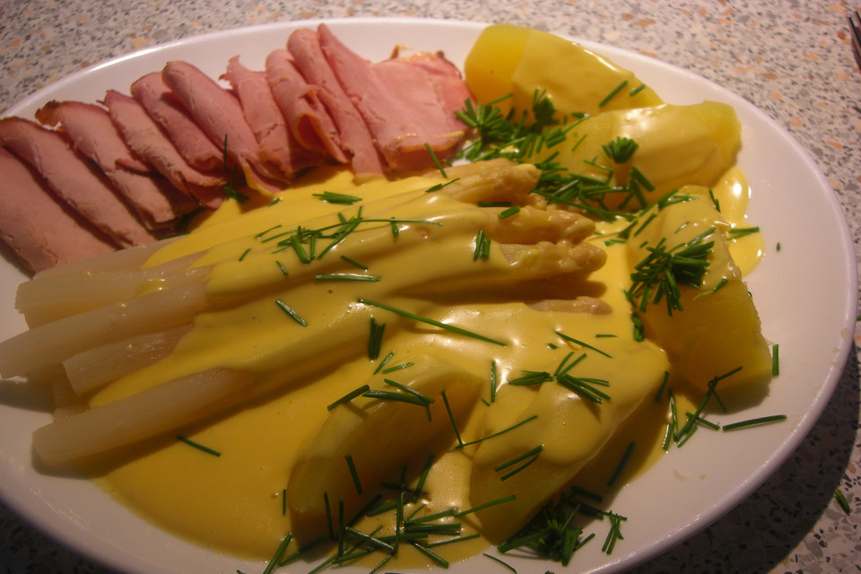 Spargel mit Sauce Hollandaise, Schinken und Kartoffeln (Rezept mit Bild ...