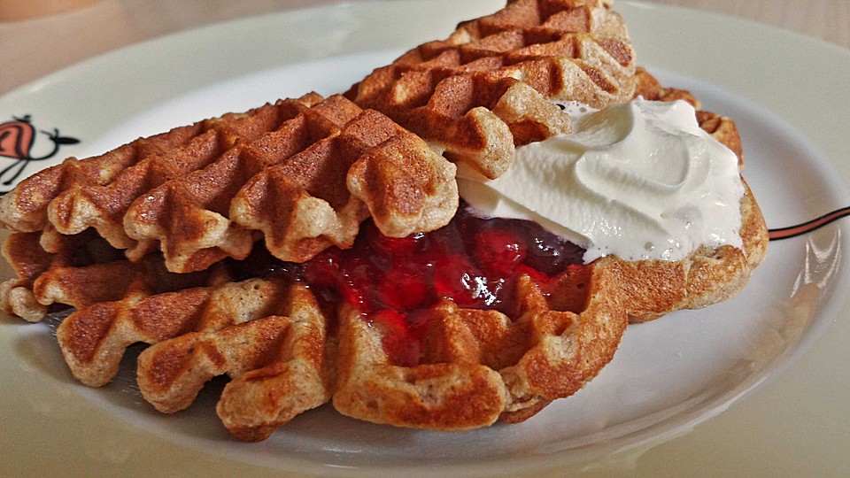 Waffelteig aus Dinkelmehl und Schmand (Rezept mit Bild) | Chefkoch.de