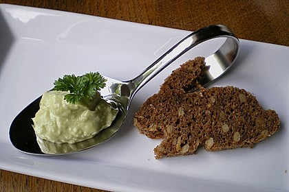 Avocado Creme mit Knoblauch 8