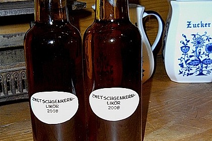 Zwetschgenlikör 16