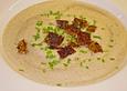 Selleriesuppe mit Rotwein
