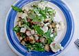 Blumenkohlsalat mit Eiern und Croutons