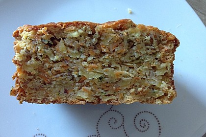 Möhren - Zucchini - Apfel - Kuchen 19