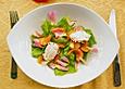 Rosensalat mit Wassermelone