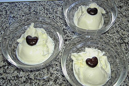 Cremiges Joghurteis 14