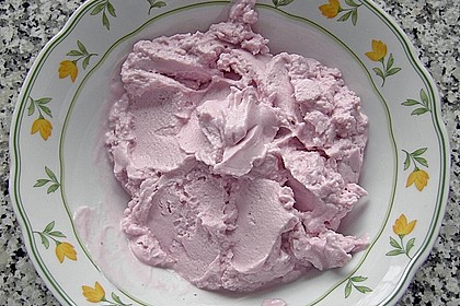 Cremiges Joghurteis 22