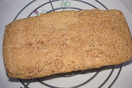 Buchweizen - Dinkel Brot 4