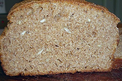 Buchweizen - Dinkel Brot 1