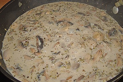 Auflauf mit Gnocchi, Pute und Champignons 27