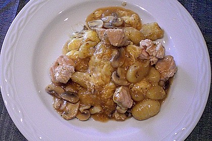 Auflauf mit Gnocchi, Pute und Champignons 14