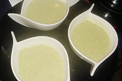 Brokkoli - K&auml;se - Suppe