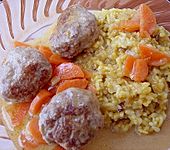 Hackb&auml;llchen in Curryrahmsauce (Bild)
