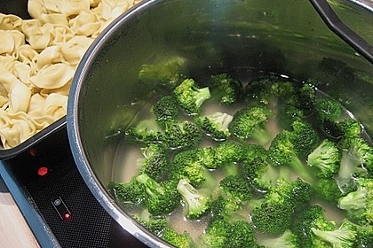 Nudelauflauf (Tortellini) 9