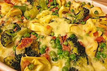 Nudelauflauf (Tortellini) 18