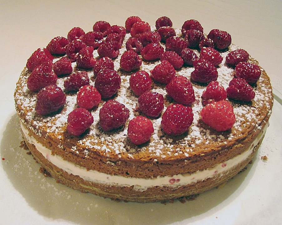 Schoko - Torte mit Himbeeren (Rezept mit Bild) von Grossili | Chefkoch.de