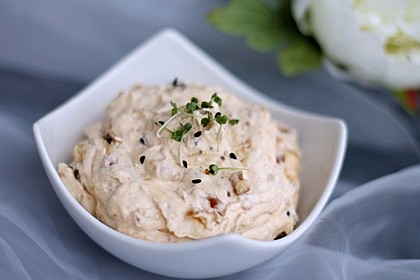 Pikanter Dattel-Frischkäse-Dip 1