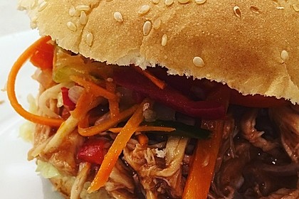 Pulled Chicken in einer Honey-Mustard-BBQ Sauce 1