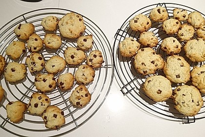American Cookies - Double-Chocolate Chip Cookies 18