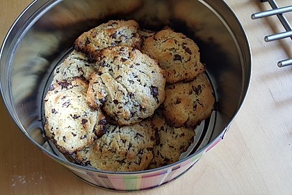 American Cookies - Double-Chocolate Chip Cookies 8