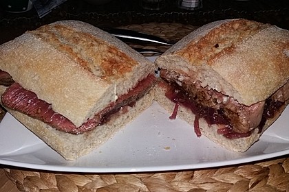 Steaksandwich mit Zwiebelmarmelade 4