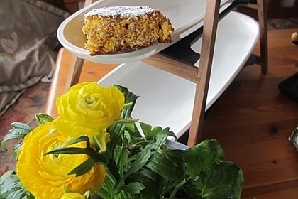 Dinkel-Möhren-Nuss-Kuchen 3