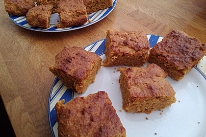 Dinkel-Möhren-Nuss-Kuchen 4