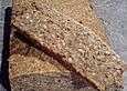 Schwarzbrot aus Sauerteig