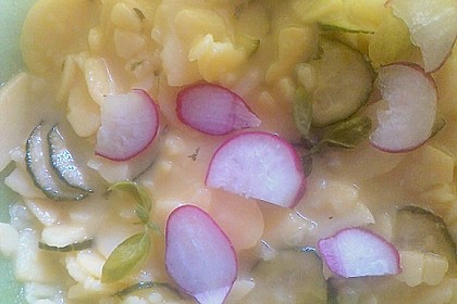 Bayrischer Kartoffelsalat mit Gurke 4