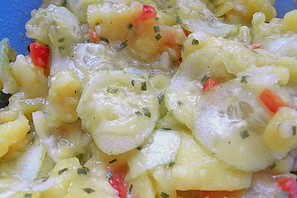 Bayrischer Kartoffelsalat mit Gurke 6