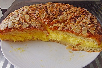 Bienenstich 19