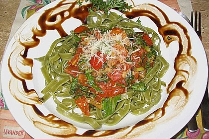 Tagliatelle mit Rucola