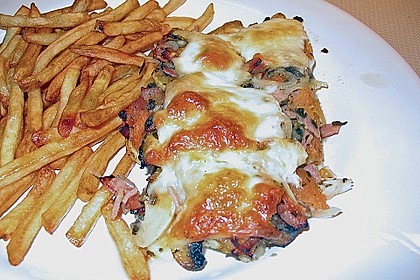 &Uuml;berbackener Rotbarsch mit Mozzarella