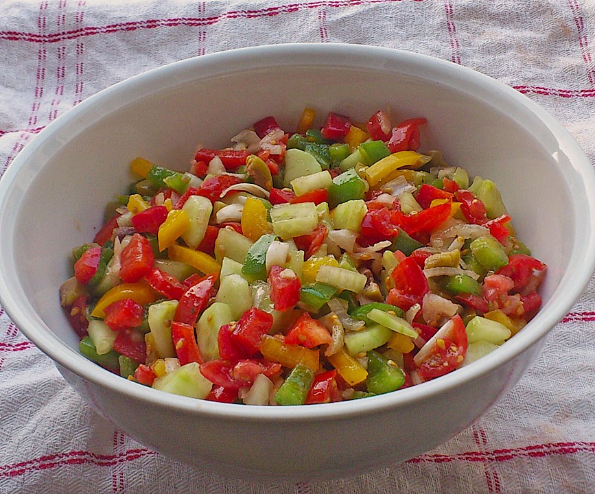 Schopska Salat (Rezept mit Bild) von RosaF | Chefkoch.de