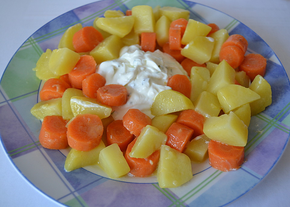 Gekochte M Hren Und Kartoffeln Mit Fr Hlingsquark Rezept Mit Bild