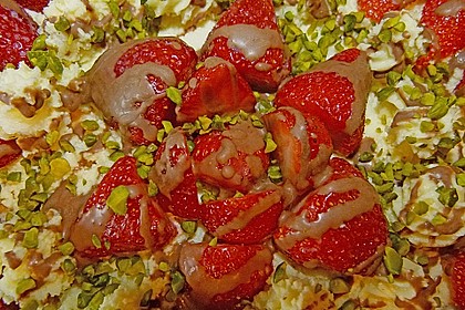Erdbeertorte mit zarter Joghurtcreme 90