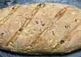 Kerniges Schinkenbrot mit getrockneten Tomaten